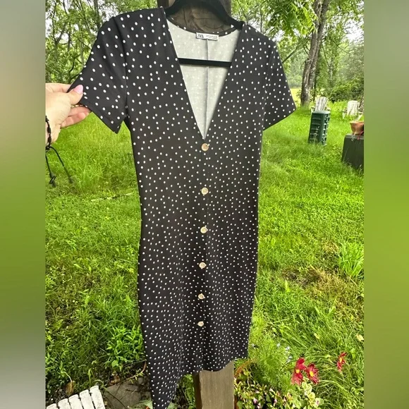 green emerald velvet dress NEW Zara Green Polka Dots Sleeveless Cami Camisole Midi Tank Wrap Dress  Size M main image 1